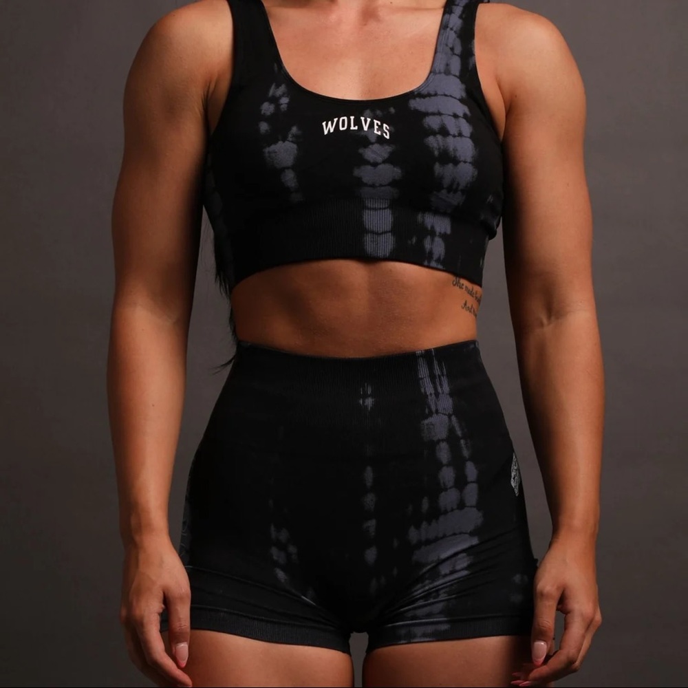 FUEL EVERSON SEAMLESS "SIERRA" SHORTS TONAL MIDNIGHT BLUE SERPENT MEDIUM SOLDOUT